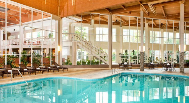 Indoor pool at Sheraton Burlington Hotel